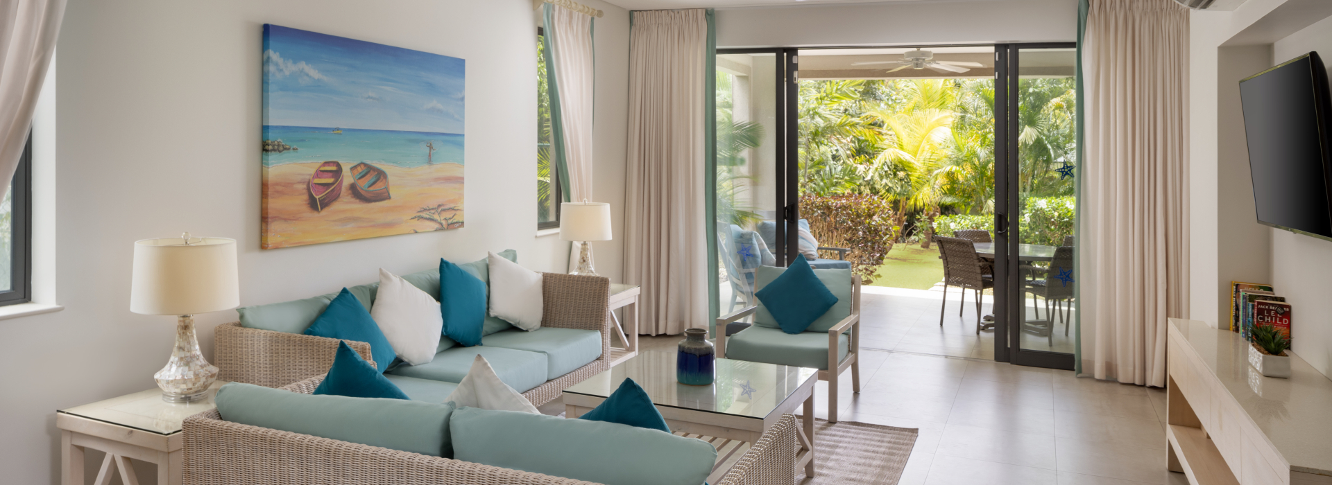 Beach View Luxury Suite